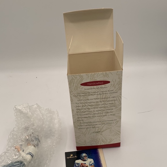 Hallmark Football Legends Troy Aikman - Picture 2 of 3